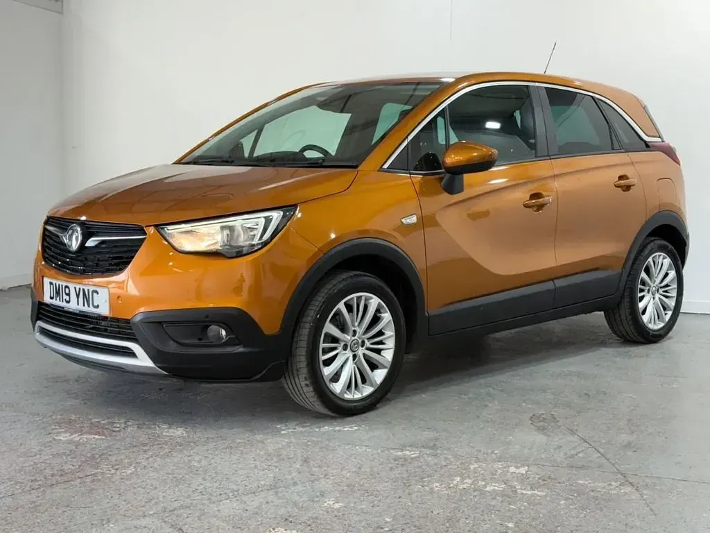Used Vauxhall Crossland X Elite 110 HP (80 kW) 2019 Orange SUV