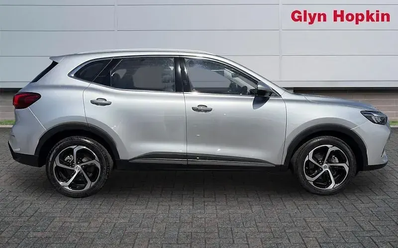 Used MG HS SE 162 HP (119 kW) 2024 Silver SUV
