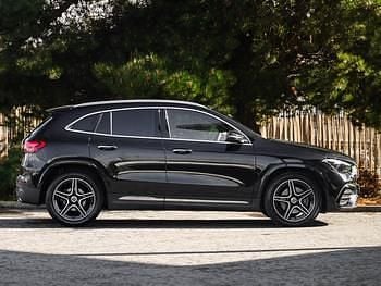 Used Mercedes GLA200 Executive 150 HP (110 kW) 2025 Black SUV