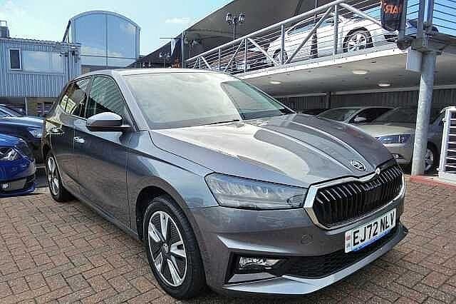 Graphite grey metallic Used 2023 Skoda Fabia SE L Hatchback | £13,980 (Fair price) - Image 1/4