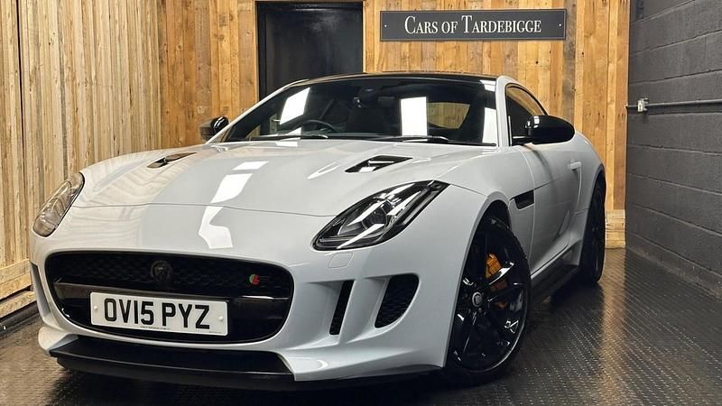 Used Jaguar F-Type Supercharged 380 HP (279 kW) 2015 White Coupe