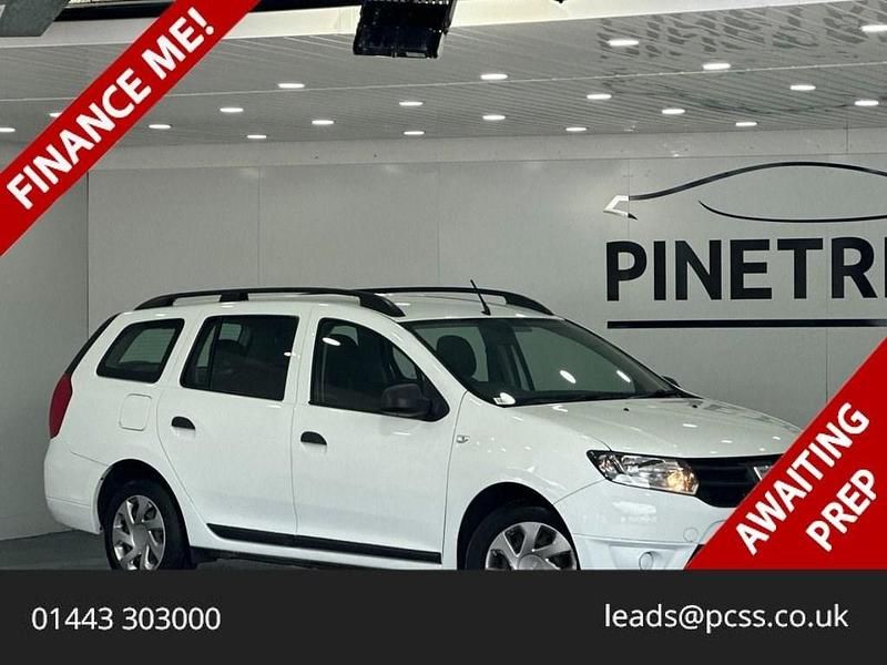 Used Dacia Logan MCV Ambiance 90 HP (66 kW) 2016 White Estate