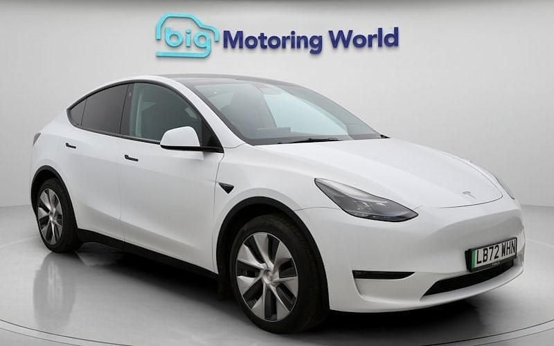 Used 2025 Tesla Model Y Long Range AWD SUV | £24,800 (Super price) - Image 1/4