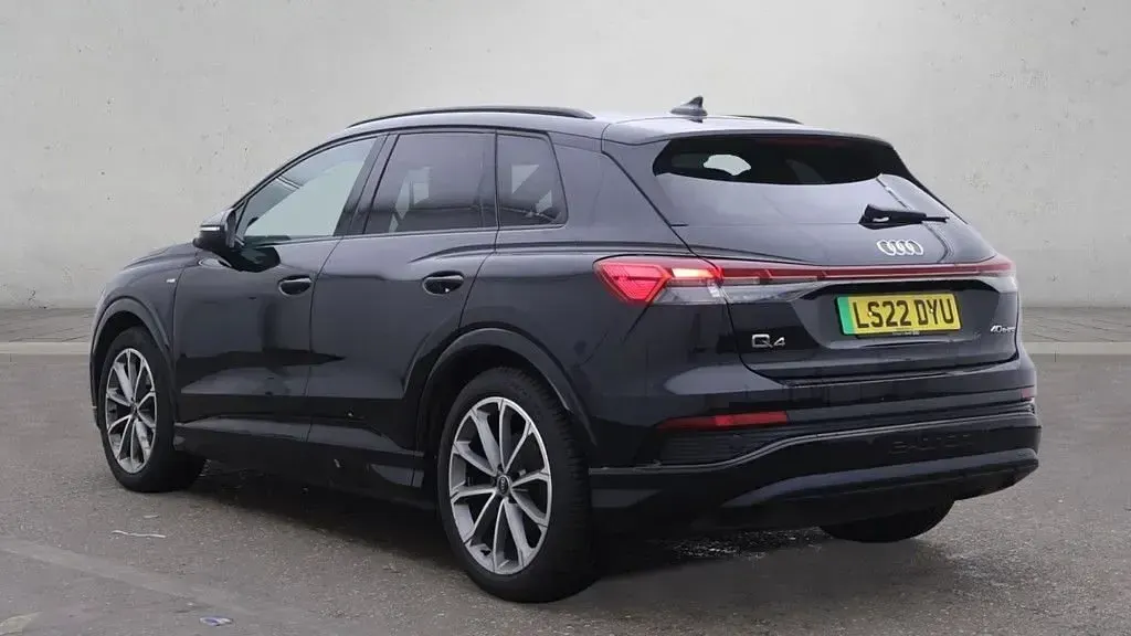 Used Audi Q4 e-tron Prestige 150 kW (204 HP) 2022 Black SUV