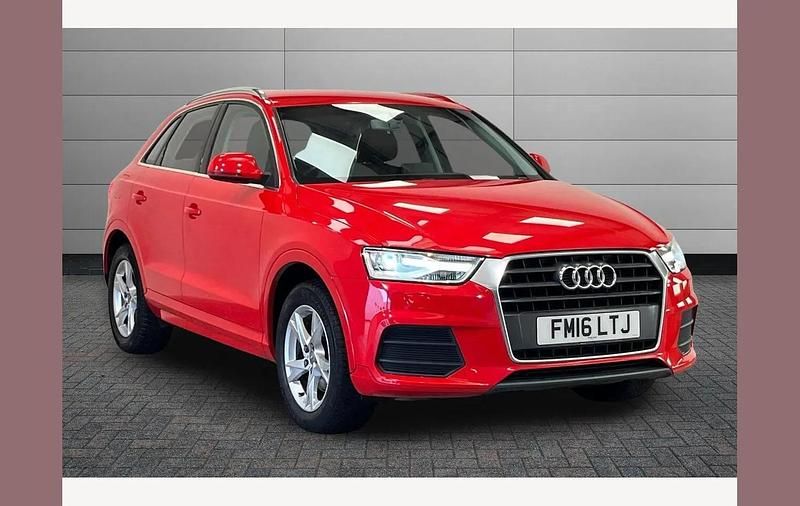 Used Audi Q3 Comfort 150 HP (110 kW) 2016 Red SUV