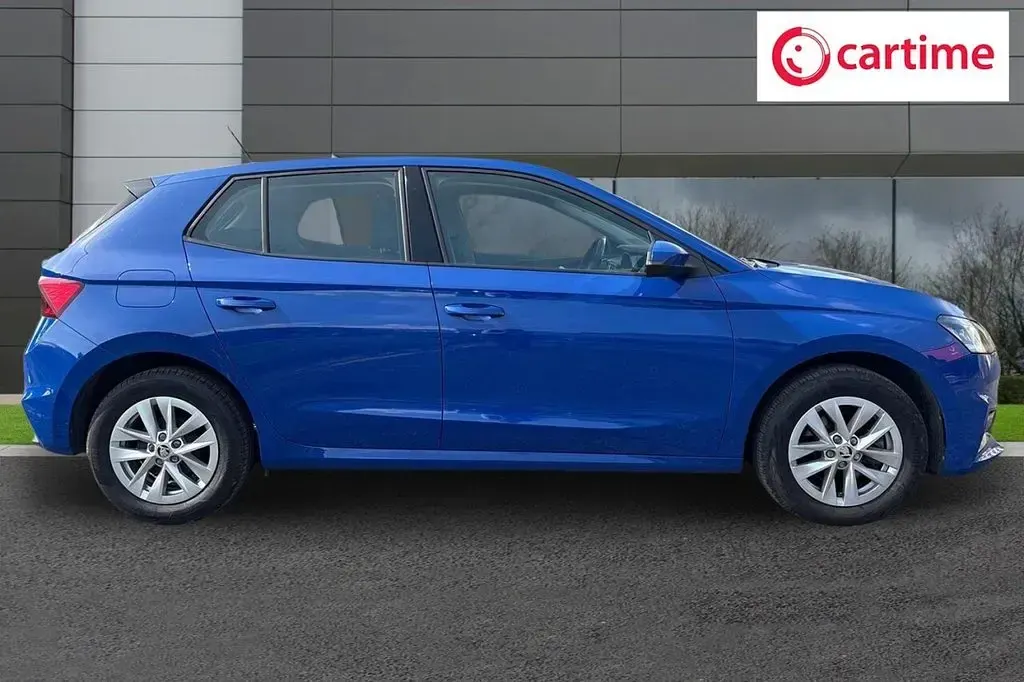 Used Skoda Fabia Comfort 110 HP (80 kW) 2022 Blue Hatchback