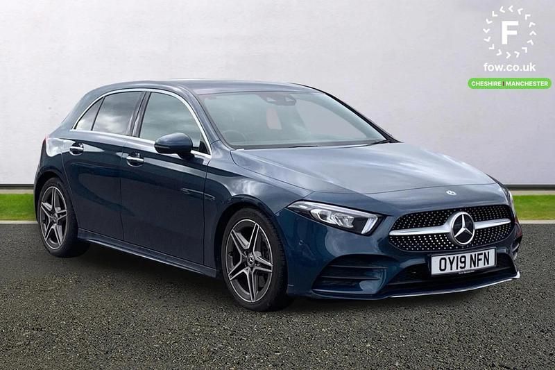 Used Mercedes A180 Active 136 HP (100 kW) 2019 Blue Hatchback