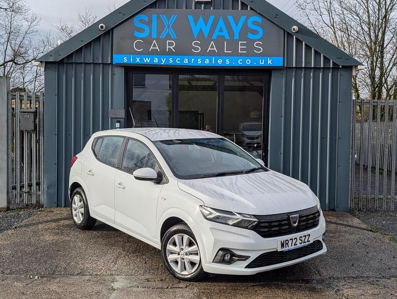 Begagnad Dacia Sandero Comfort 2022 Vit Halvkombi