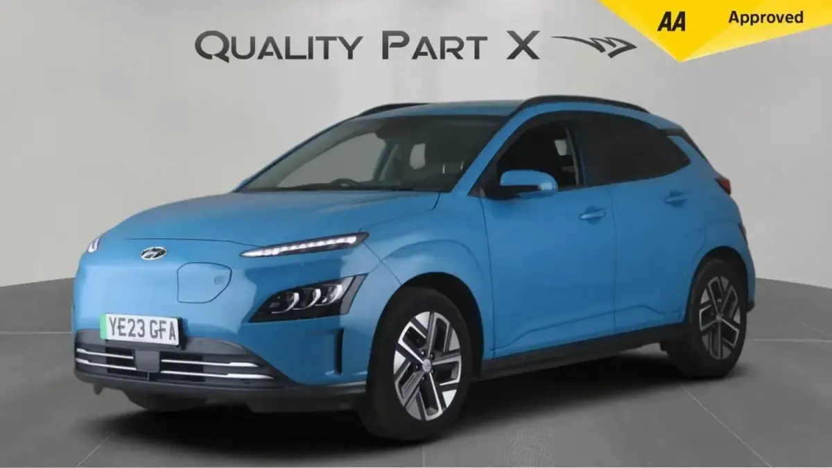 Gebraucht Hyundai Kona Premium 150 kW (204 PS) 2023 Blau SUV