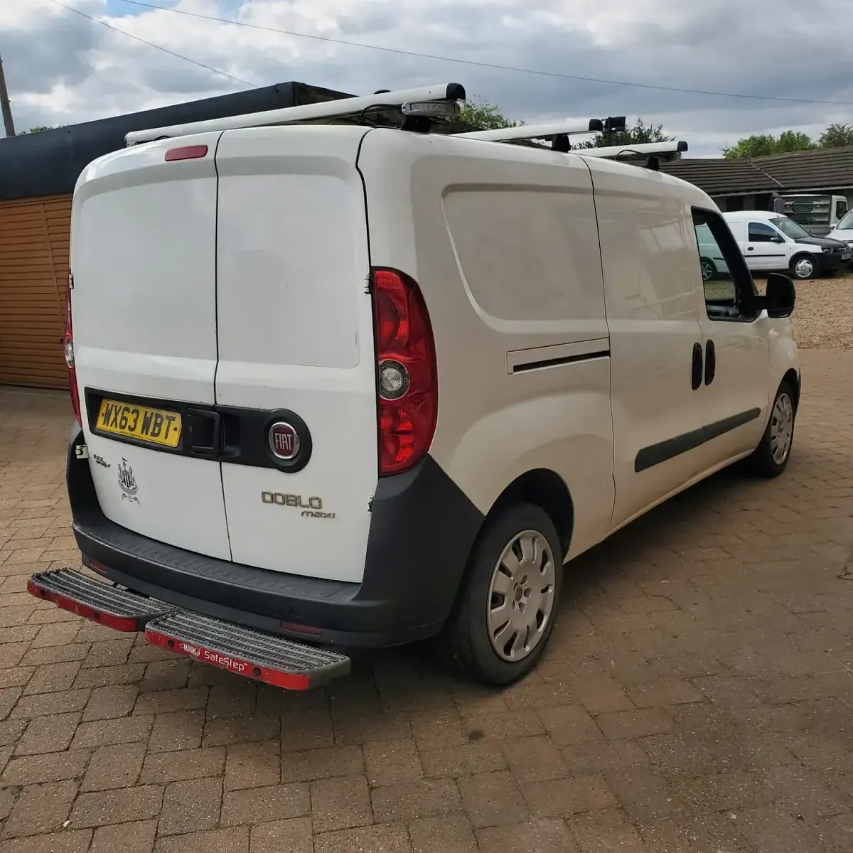 Used Fiat Doblò 2013 White MPV
