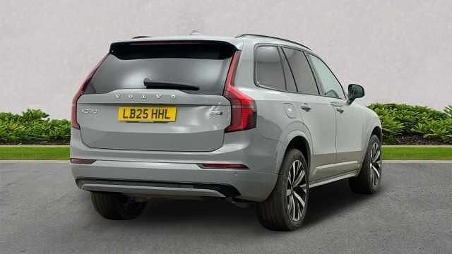 Used Volvo XC90 Plus 247 HP (181 kW) 2025 SUV