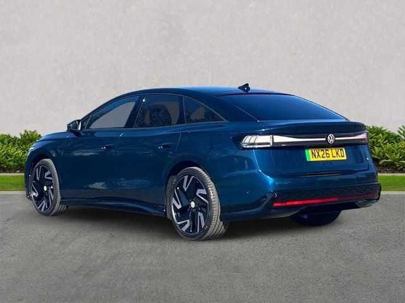 New VW ID.7 GTX 250 kW (340 HP) 2026 Blue Hatchback