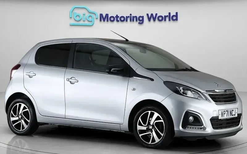 Used Peugeot 108 Allure 72 HP (52 kW) 2022 Hatchback