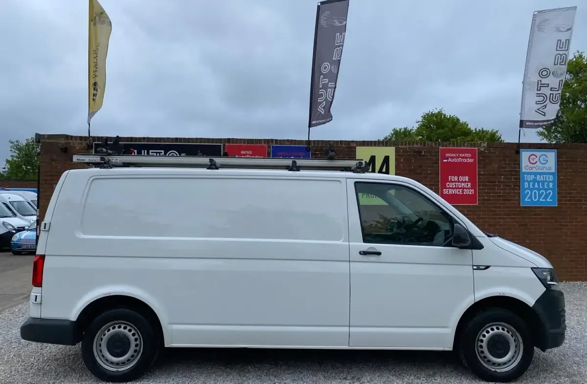 Begagnad VW Transporter Startline 2018 Vit Van