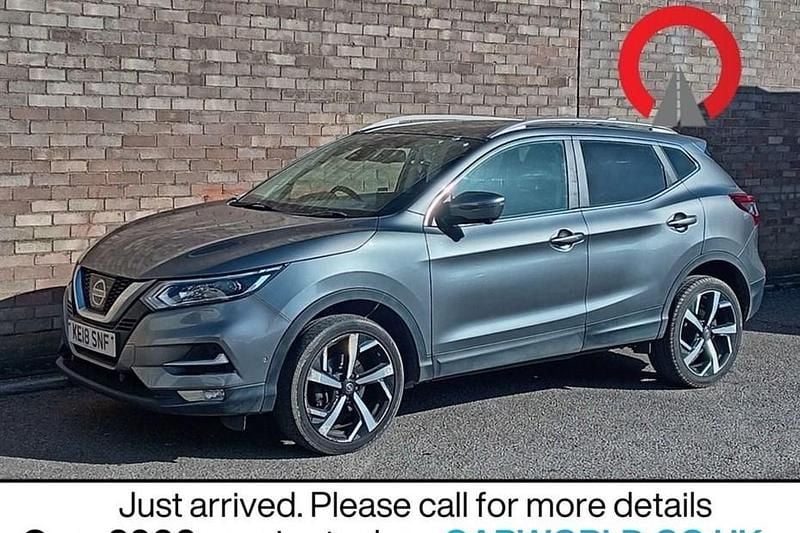 Used Nissan Qashqai Tekna 115 HP (84 kW) 2018 Grey SUV