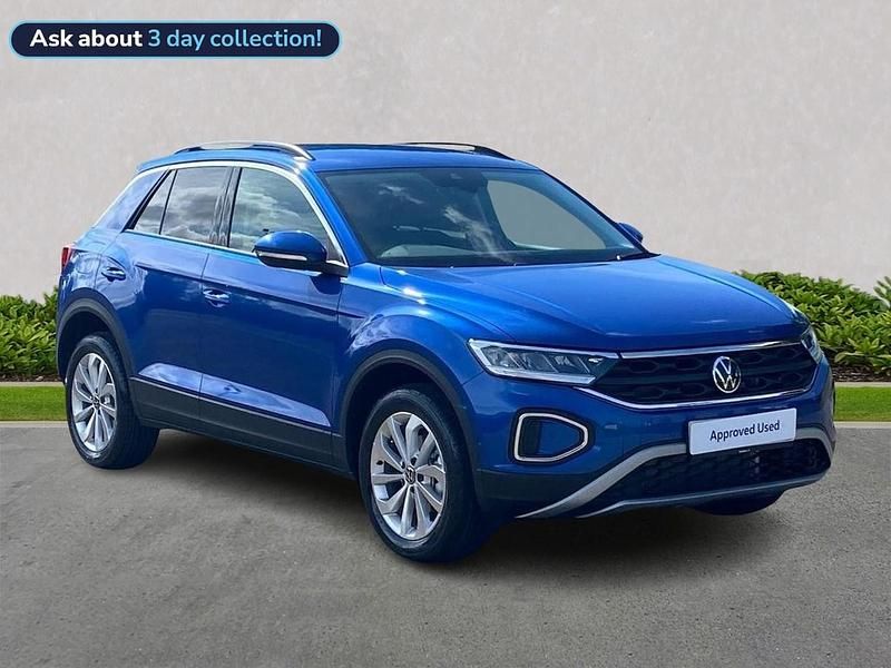 Blue Used 2025 VW T-Roc Match SUV | £23,999 (Fair price) - Image 1/4