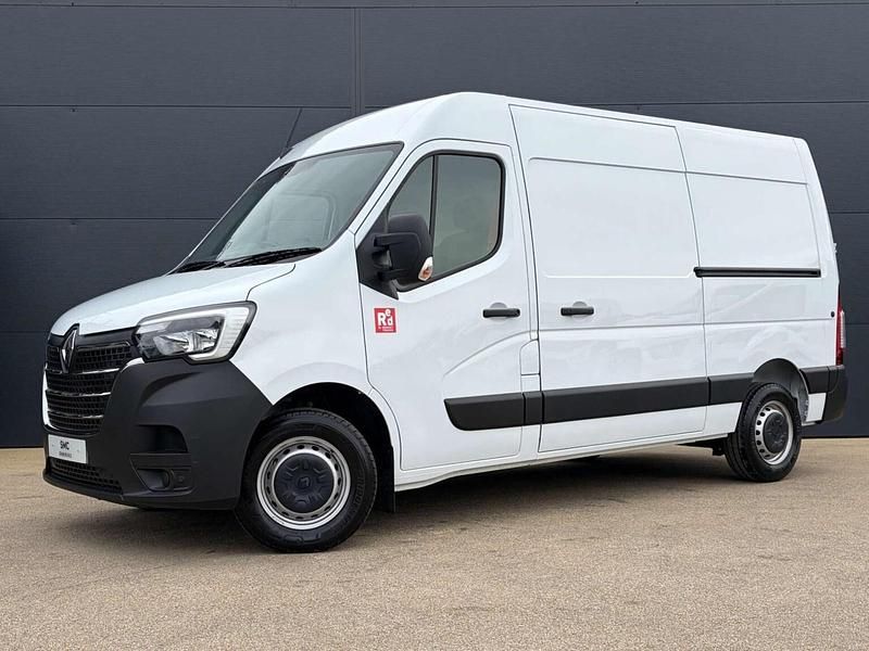 New Renault Master Business 2025 White MPV