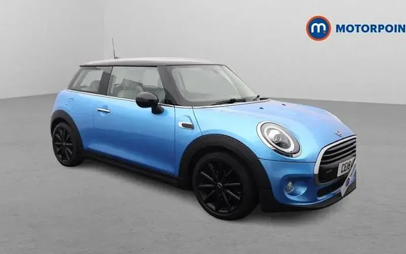 Used Mini Cooper Hatch 136 HP (100 kW) 2018 Hatchback