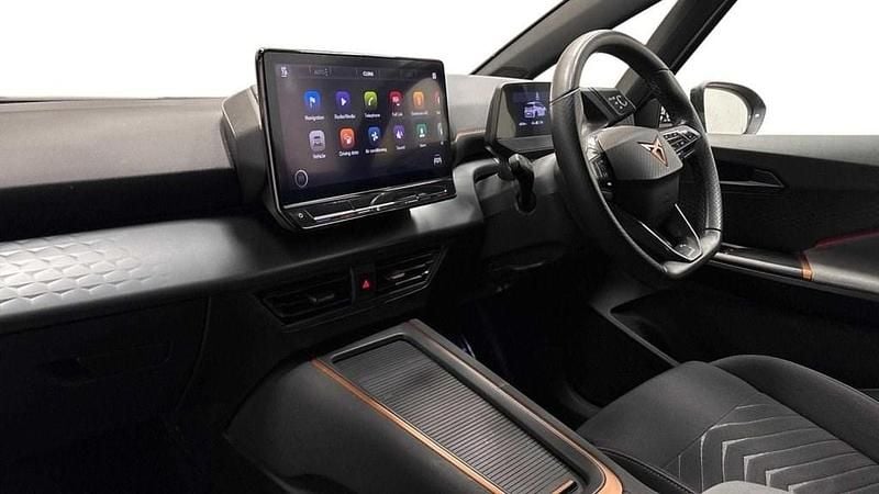 Used Cupra Born 150 kW (204 HP) 2023 Silver Hatchback