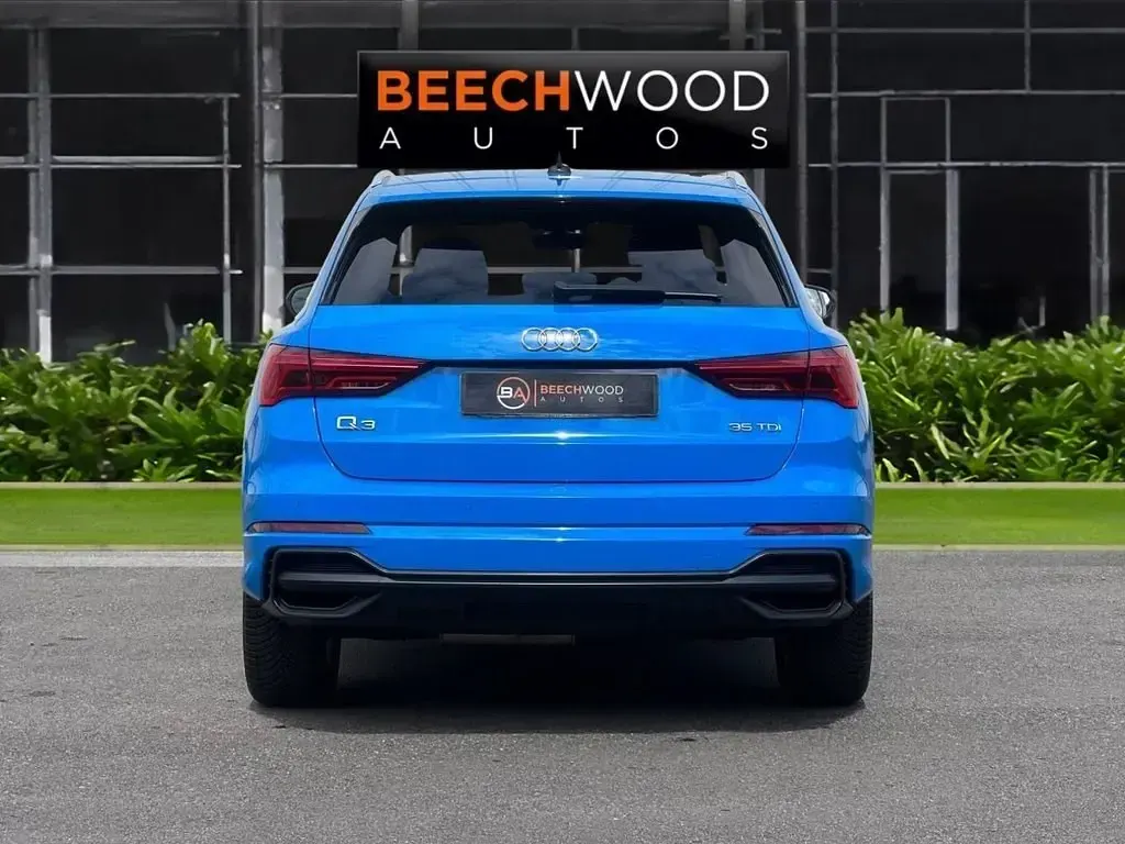 Używany Audi Q3 S-Line 150 KM (110 kW) 2020 Niebieski SUV