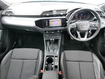 Begagnad Audi Q3 S-Line 190 HK (139 kW) 2019 Blå SUV