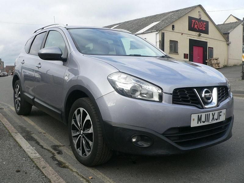 Grey Used 2011 Nissan Qashqai +2 N-TEC SUV | £3,995 (Fair price) - Image 1/4