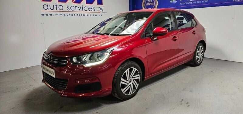 Used Citroën C4 Touch 2015 Red Hatchback