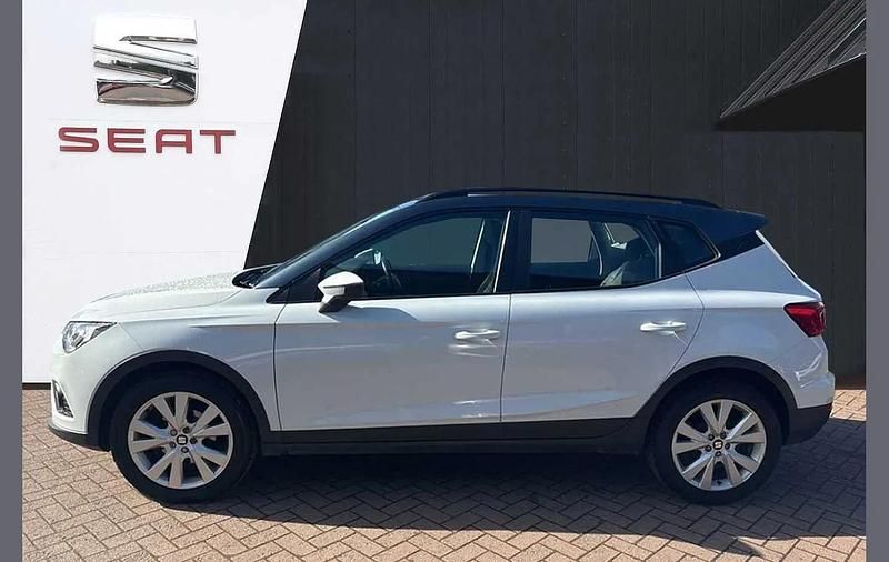 Used Seat Arona SE Technology 94 HP (69 kW) 2020 White SUV