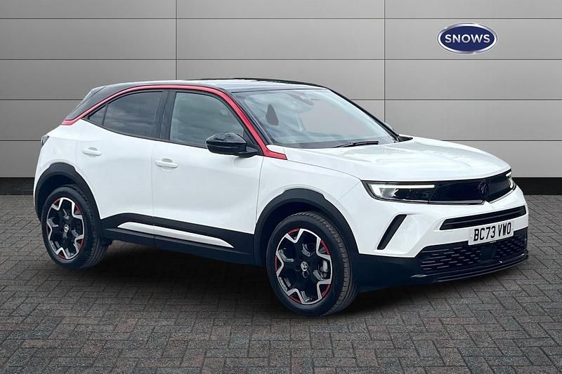 White Used 2024 Vauxhall Mokka S SUV | £17,377 (Fair price) - Image 1/4