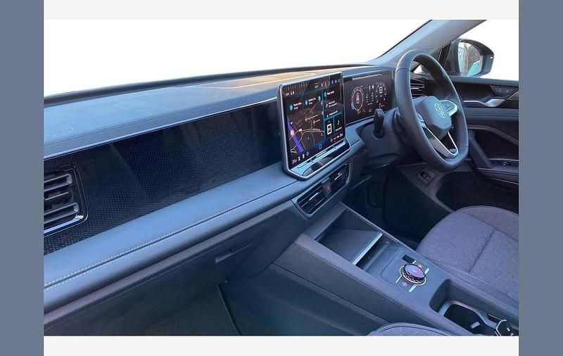 New VW Tiguan Match 147 HP (108 kW) 2025 Green SUV