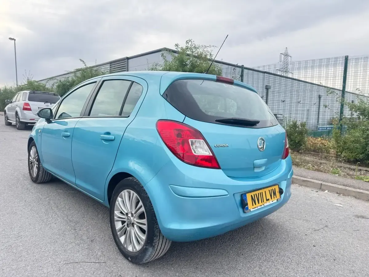 Used Vauxhall Corsa 2011 Blue Hatchback