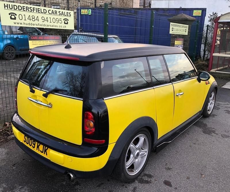 Used Mini Cooper Clubman 2009 Yellow Estate