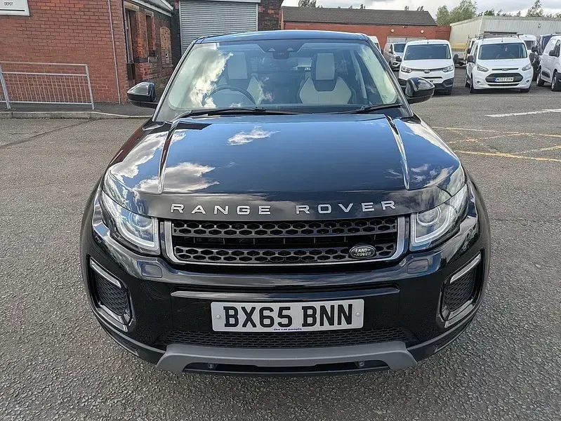 Used Land Rover Range Rover evoque SE 150 HP (110 kW) 2015 Black Estate