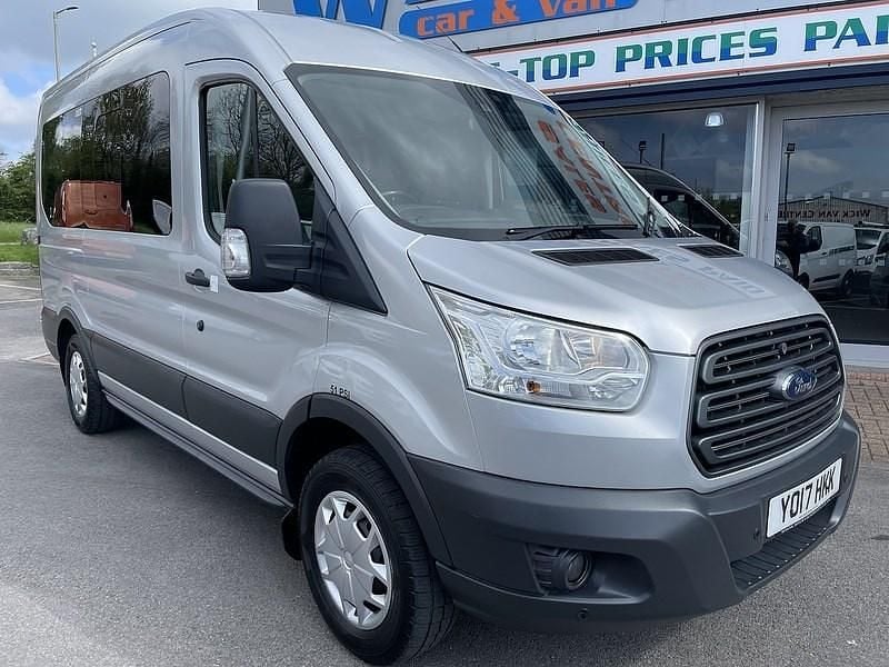 Begagnad Ford Transit Trend 123 HK (90 kW) 2017 Silver