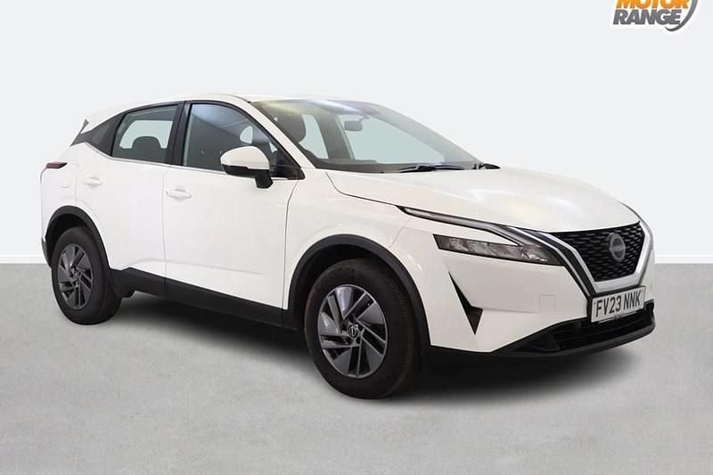White Used 2023 Nissan Qashqai Acenta Premium SUV | £16,895 (Super price) - Image 1/1