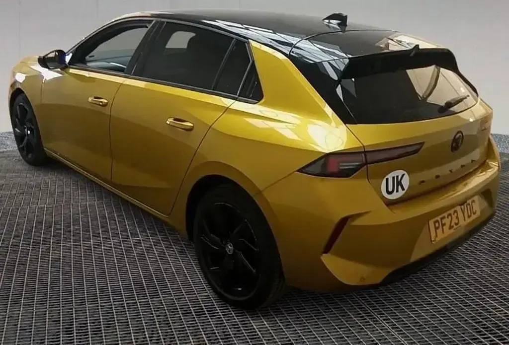 Used Vauxhall Astra 2023 Yellow and black Hatchback