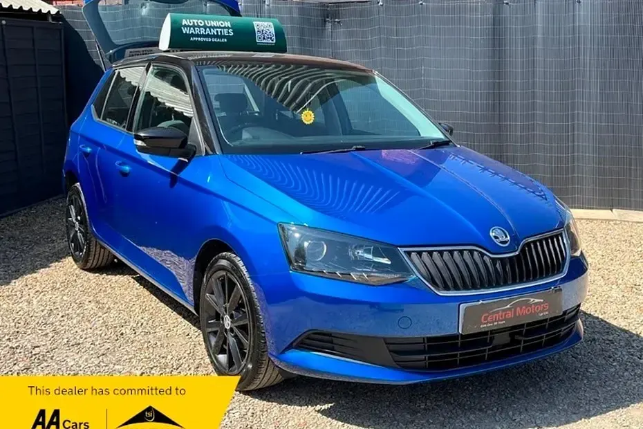 Used Skoda Fabia Colour Edition 2016 Blue Hatchback
