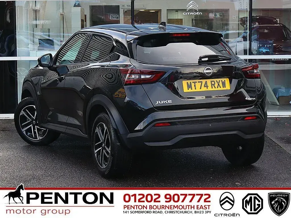 Used Nissan Juke N-Connecta 112 HP (82 kW) 2024 Black SUV