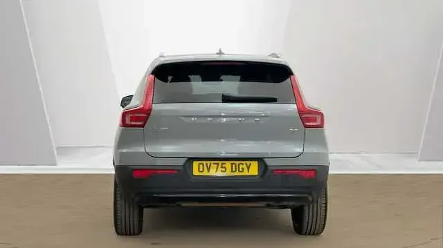 Used Volvo XC40 Ultra 161 HP (118 kW) 2025 Grey SUV