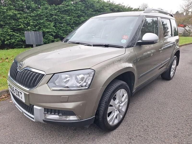 Used Skoda Yeti SE L 110 HP (80 kW) 2016 Green SUV