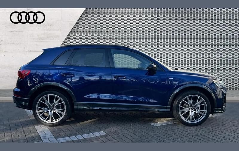Used Audi Q3 Black Edition 150 HP (110 kW) 2025 Blue SUV
