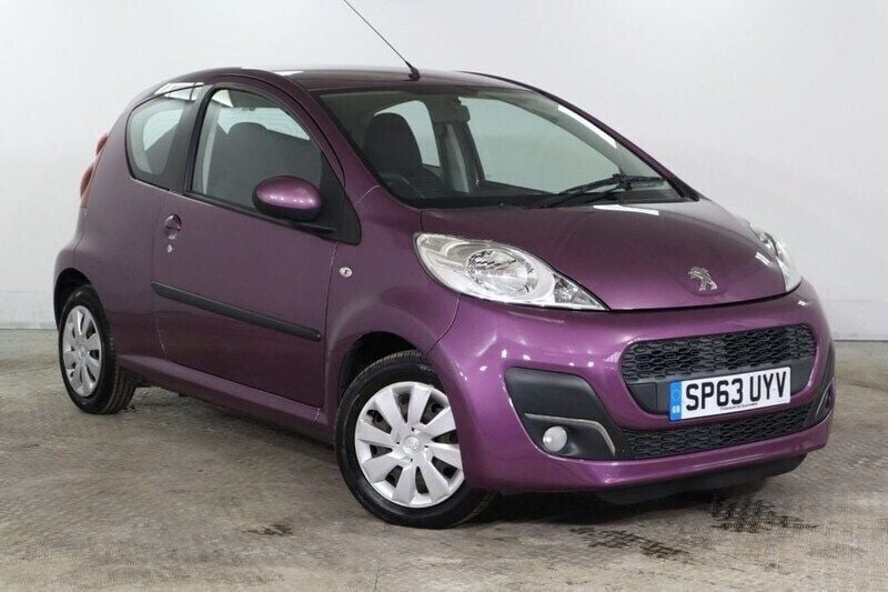 Mauve/purple Used 2013 Peugeot 107 Active Hatchback | £3,475 (Fair price) - Image 1/4