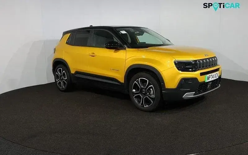 Begagnad Jeep Avenger Summit 114 kW (156 HK) 2024 SUV