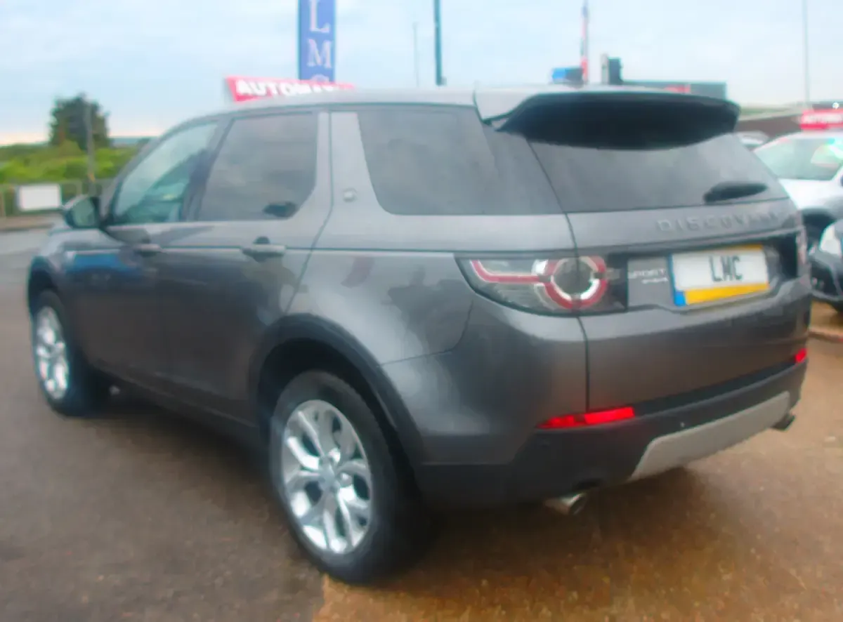 Used Land Rover Discovery Sport HSE 180 HP (132 kW) 2016 Grey SUV