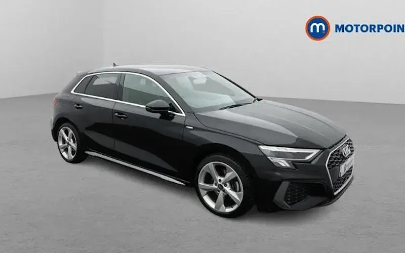 Used Audi A3 Sportback e-tron S-Line 204 HP (150 kW) 2024 Hatchback