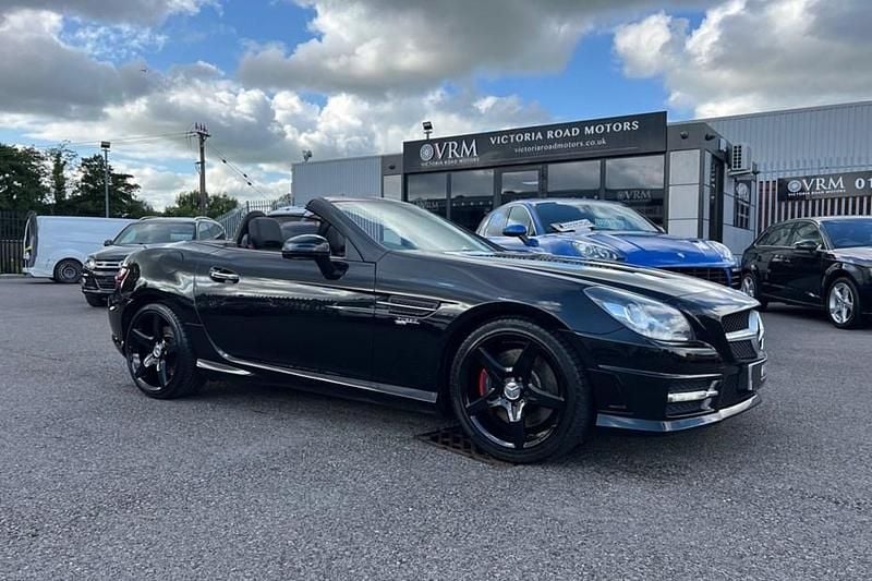 Black Used 2011 Mercedes SLK200 AMG Cabriolet | £9,499 (Fair price) - Image 1/1
