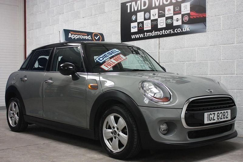 Used Mini Cooper D Hatch 2018 Grey Hatchback