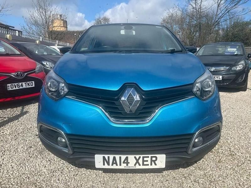 Used Renault Captur Dynamique 90 HP (66 kW) 2014 Blue SUV