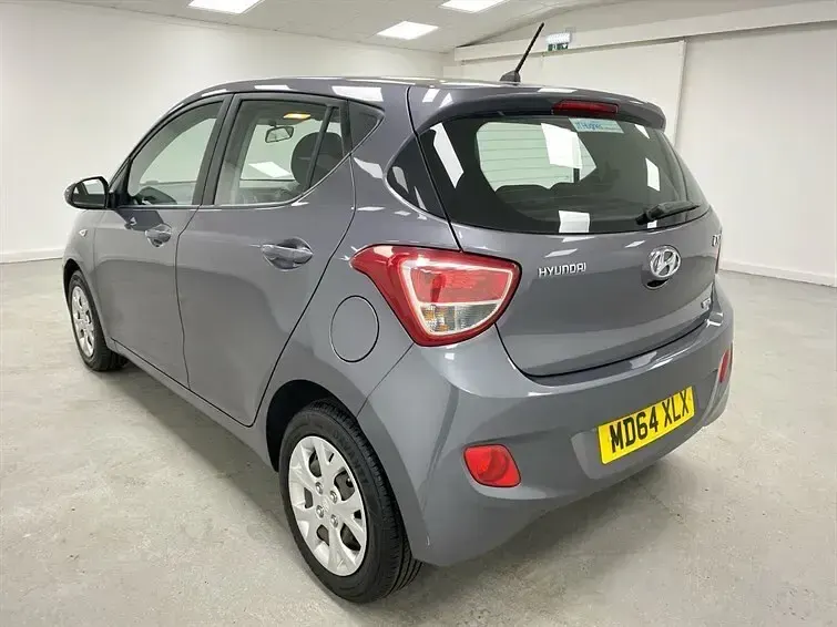 Used Hyundai i10 SE 87 HP (63 kW) 2015 Grey Hatchback