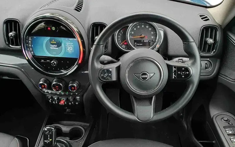Used Mini Cooper Countryman Classic 136 HP (100 kW) 2022 Blue SUV